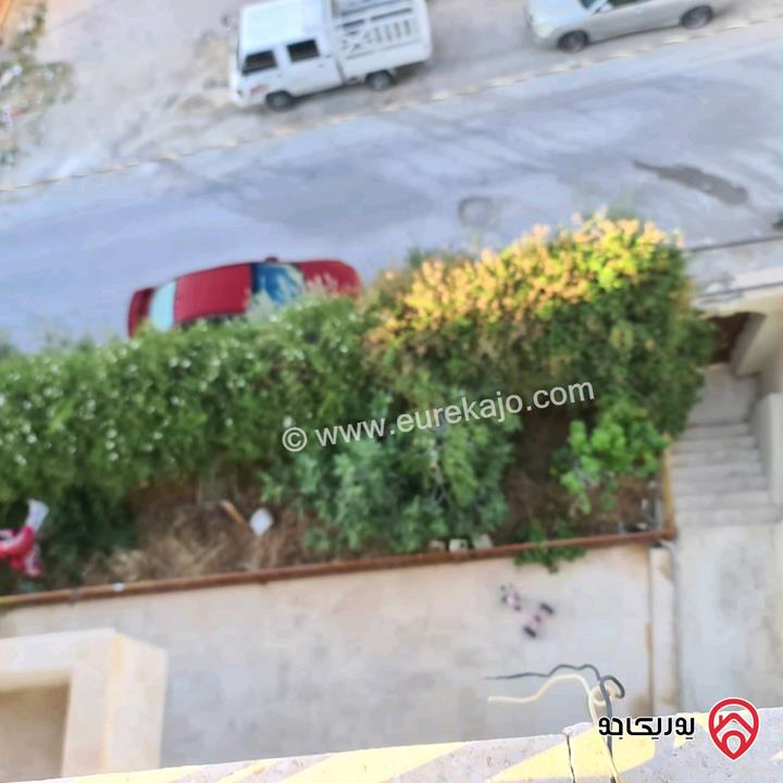 منزل مستقل مساحة 500م على أرض 590م للبيع في الرصيفة حي الرشيد