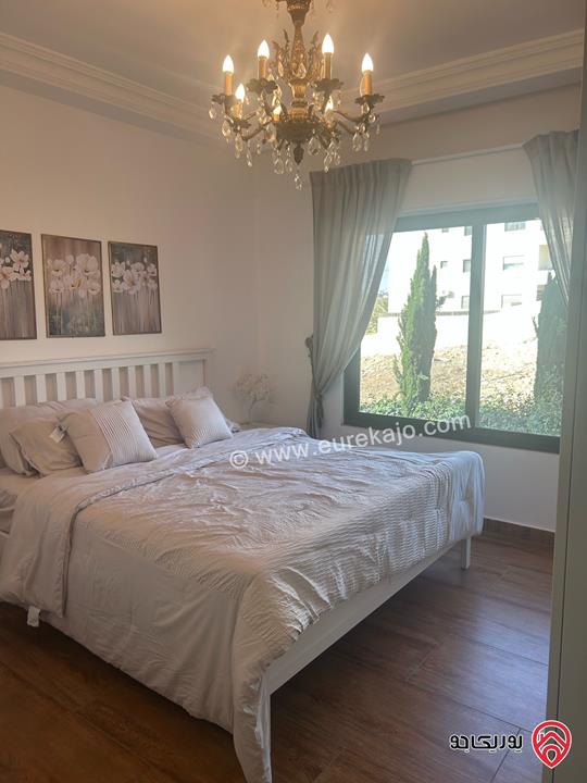 Furnished 3bedrooms (250) sqm apartment for rent in Amman - Abdoun 