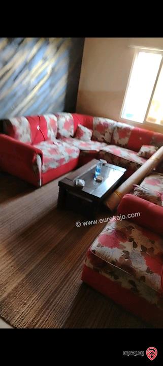 استوديو مساحة 58م طابق أول فني للبيع مفروشة في اربد كاش أو اقساط