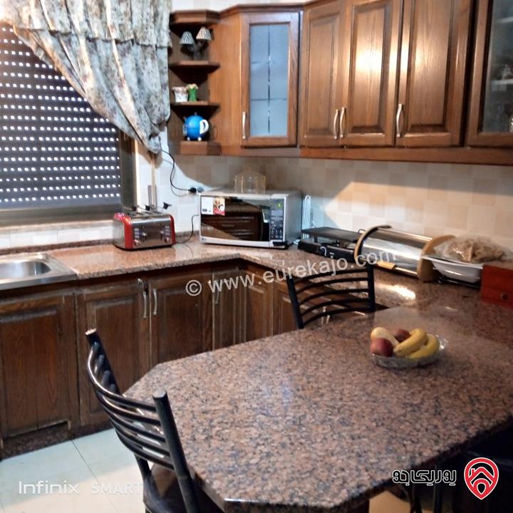 A family oriented apartment with roof studio 238SQM For Sale in Amman - Seventh Circle