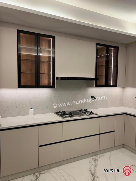 شقة مساحة 235م طابق ثالث للإيجار في عمان - منطقة الرابع