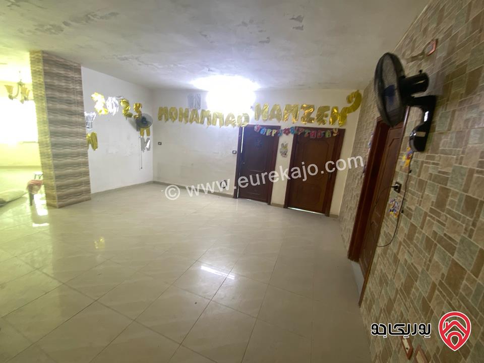 عمارة على أرض 350م للبيع في الزرقاء الجديدة