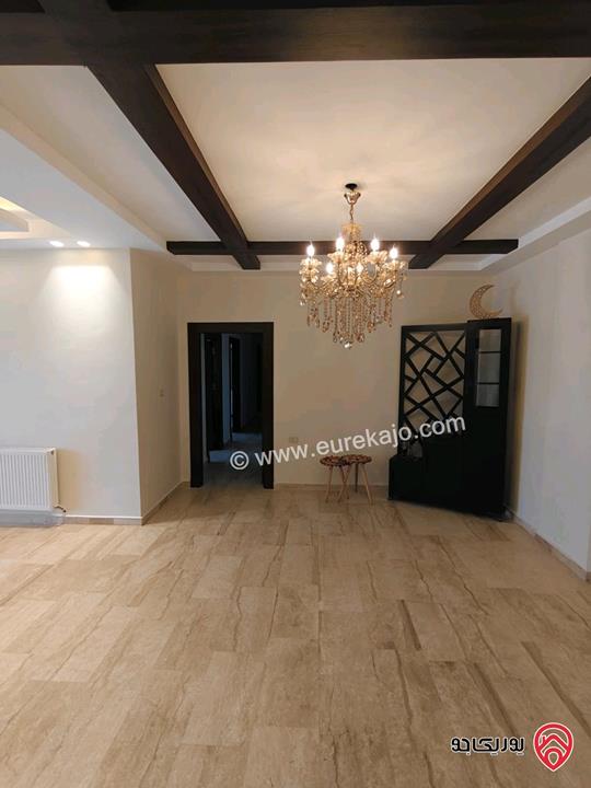 شقة ديلوكس طابق ثالث مساحة 205م للايجار في عمان - ضاحية النخيل 