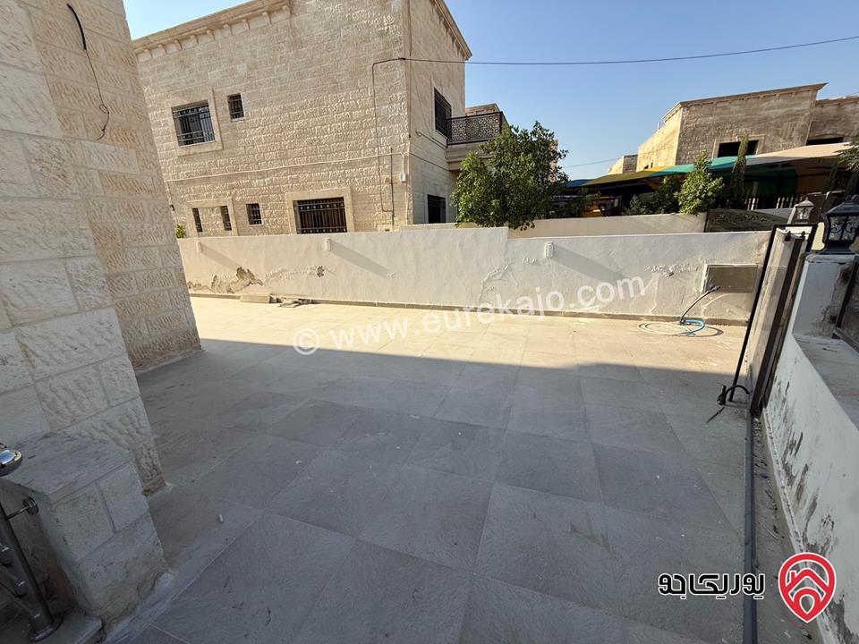 فيلا مساحة 209م على أرض 280م للبيع في الزرقاء - مدينة الشرق