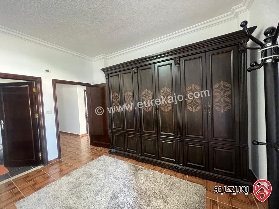 شقة مفروشة بالكامل وجاهزة للسكن الفوري مساحة 196م للبيع في الفحيص 