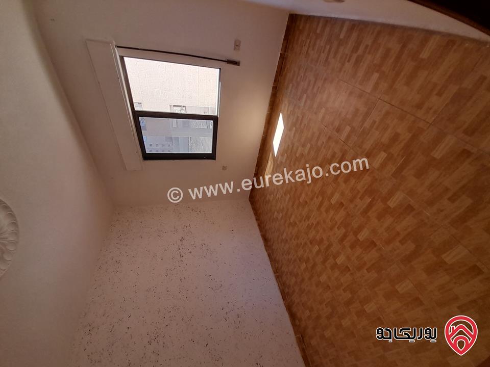 شقة طابق ثاني مساحة 130م للبيع في عمان - ضاحية الاستقلال قرب مستشفى حمزة