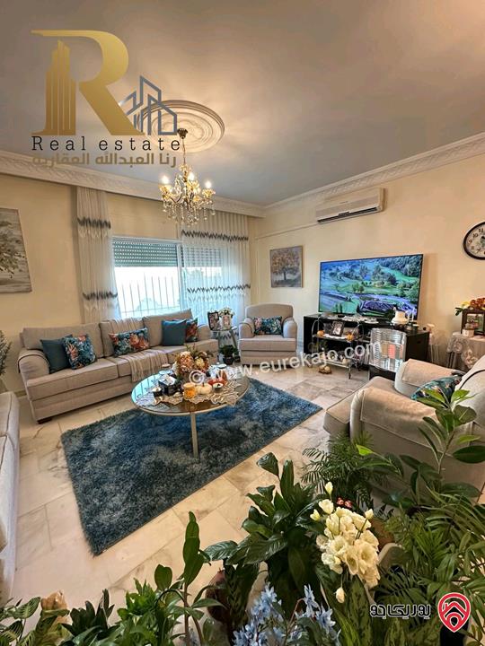 فيلا مستقله مساحة 410م على أرض 749م للبيع في عمان - عبدون