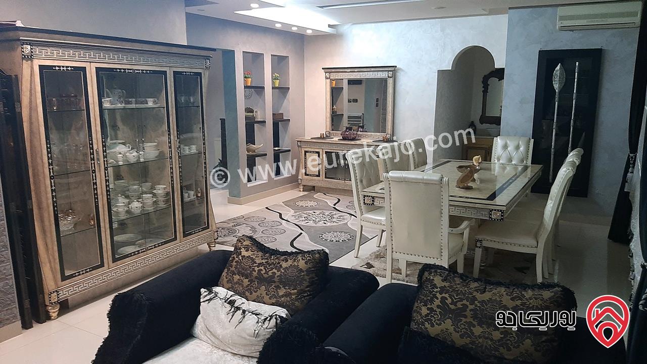 شقة مفروشة طابق ثالث مساحة 318م للايجار في عمان - الرابية
