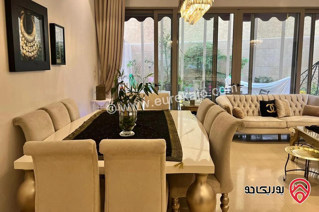 شقة شبه ارضية دوبلكس مساحة 246م للبيع في عمان - دير غبار