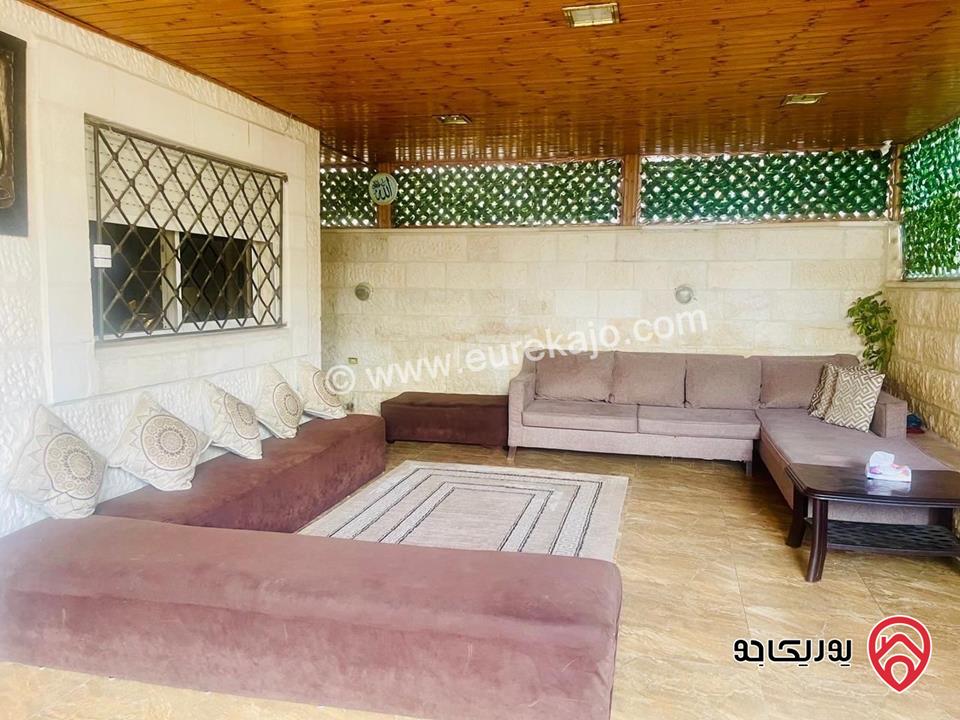 شقة أرضية مساحة 180م داخلي و 240م خارجي للبيع في عمان - شارع الاردن دخلة دائرة الافتاء شارع كعب بن مالك 