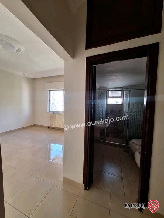 شقة مساحة 185م طابق ثاني للبيع في صويلح إسكان المهندسين