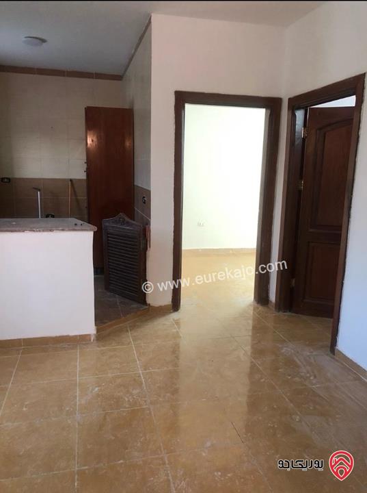 شقة طابق أخير رابع بدون مصعد مساحة 100م للإيجار في عمان - مرج الحمام مقابل اسكان عالية من المالك 