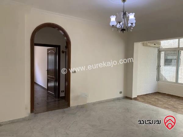 شقة مميزة مساحة 180م طابق أول للايجار في عمان - دير غبار  