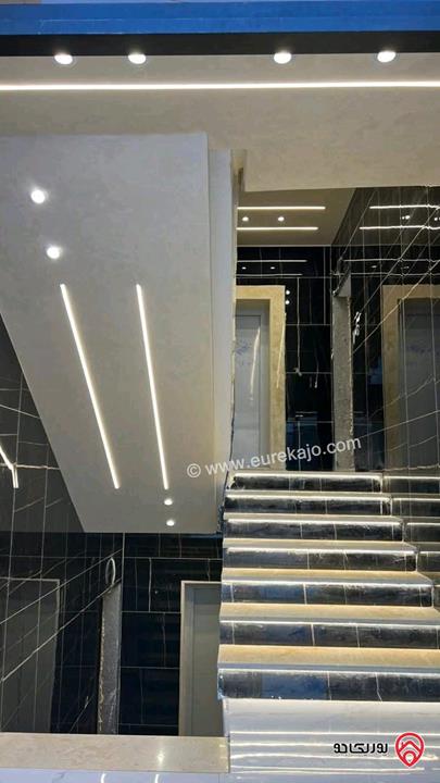 آخر 4 شقق مساحة 167م و 171م للبيع في عمان - طبربور