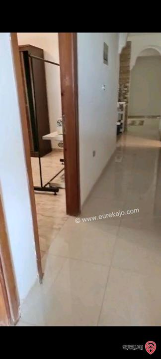 شقة طابق ثاني مساحة 150م للبيع في عمان - الجبيهة