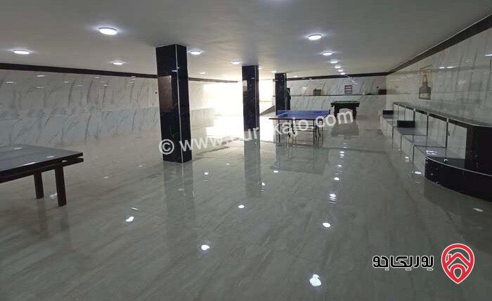 فيلا فاخرة مساحة 330م على أرض 1 دونم مفروشة للايجار في عمان - طريق المطار