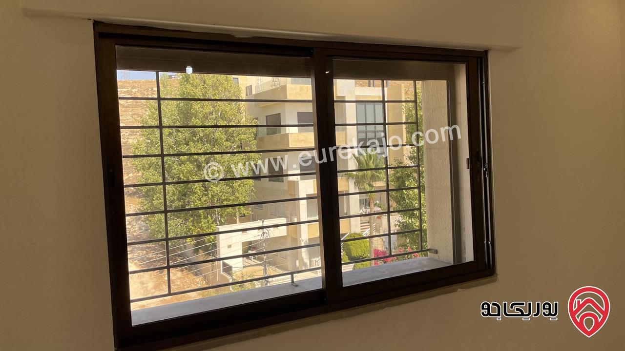 شقة بناء جديد لم تسكن بعد مساحة 178م طابق ثالث للبيع في عمان - مرج الحمام