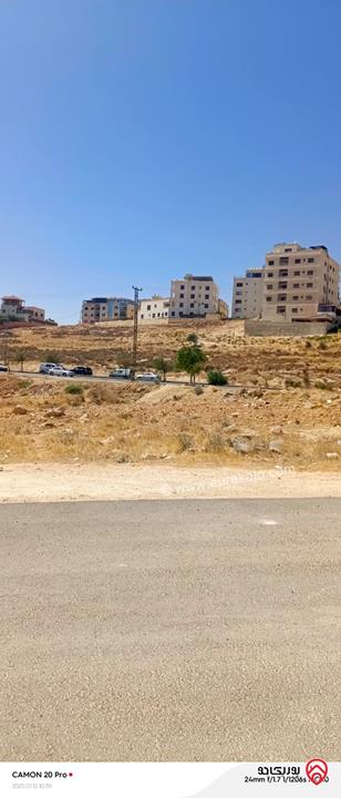 أرض سكنية مميزة مساحة 781م للبيع في عمان - شارع الأردن – حوض أم حجير