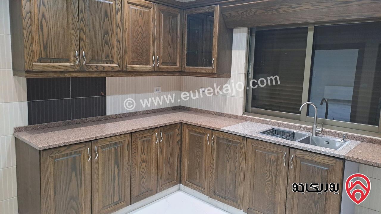 شقة طابق ثالث مساحة 150م للبيع في عمان - مرج الحمام 