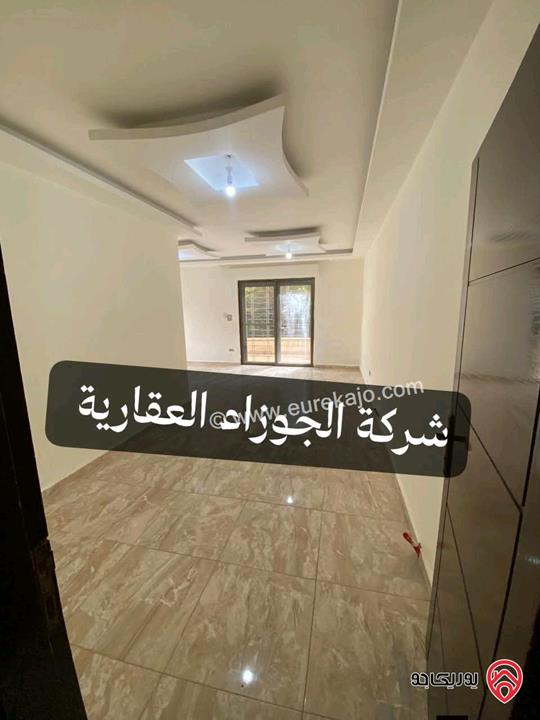 شقة ارضية مساحة 140م مع ترس وكراج خاص فارغة للايجار في عمان - الياسمين 