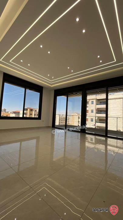 شقق بتشطيب فاخر مساحة 200م للبيع في عمان - الظهير