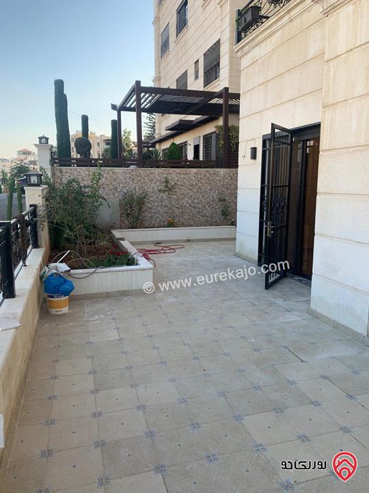 شقة ارضية مساحة 250 م للبيع في عمان - ديرغبار