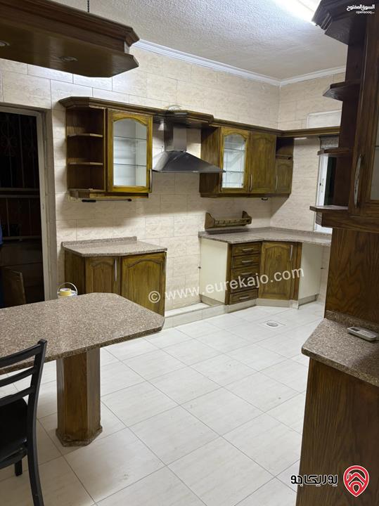 شقة طابق اول مساحة 170 متر للبيع في عمان - خلدا 