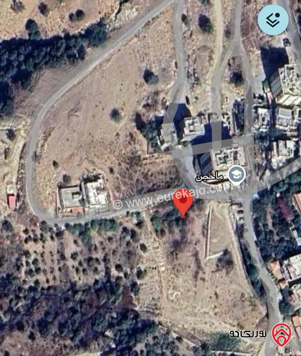 قطعة ارض مساحة 300م للبيع في ماحص مع اطلالة جميلة 