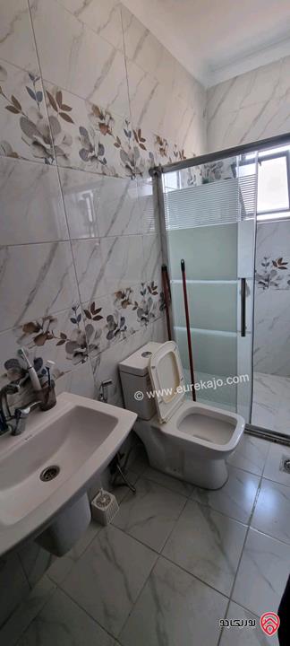 شقة ديلوكس طابق أول مساحة 145م للبيع في الزرقاء الجديدة