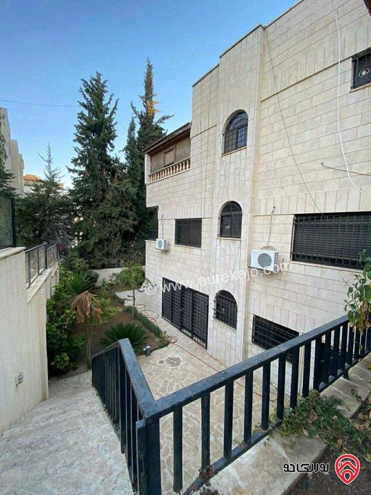 فيلا مساحة 333م على أرض 500م للبيع في عمان - الرابية