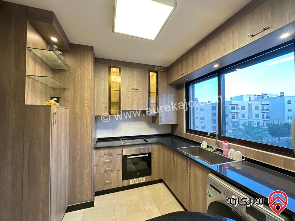 شقة سكنية أو تجارية مساحة 120م للبيع في عمان - الرابية ضمن مبنى جديد 