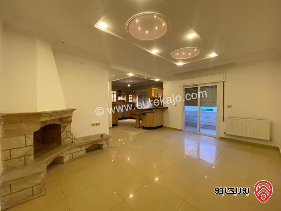 شقة طابق ثالث مساحة 200 م للبيع او للإيجار في عمان - تلاع العلي 