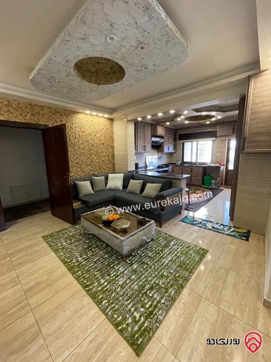 فيلا مساحة 700م على أرض 1 دونم مفروشة للإيجار في عمان - الجبيهة