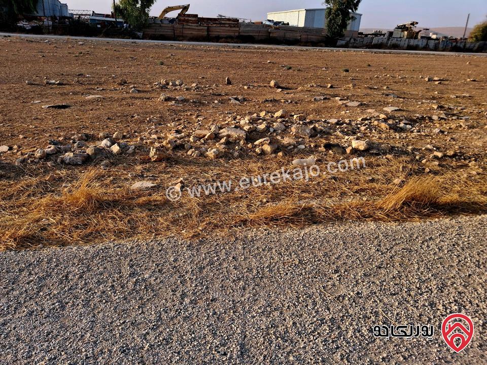 قطعة أرض مساحة 500م للبيع في عمان - النقيرة