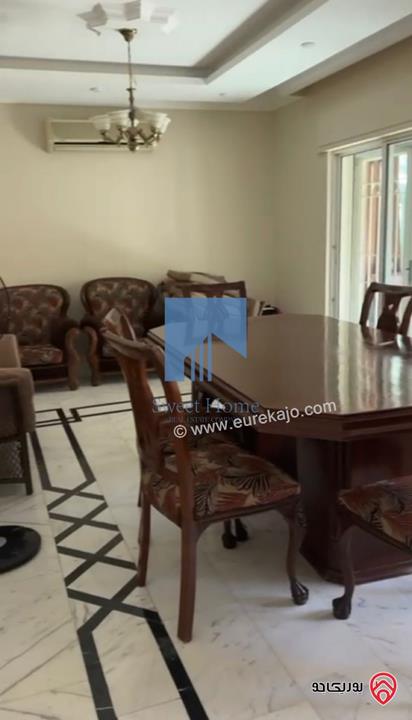 شقة أرضية مميزة للبيع في عمان - أم أذينة خلف رواد الخير 190م مع حديقة وترسات 150م بسعر مغري