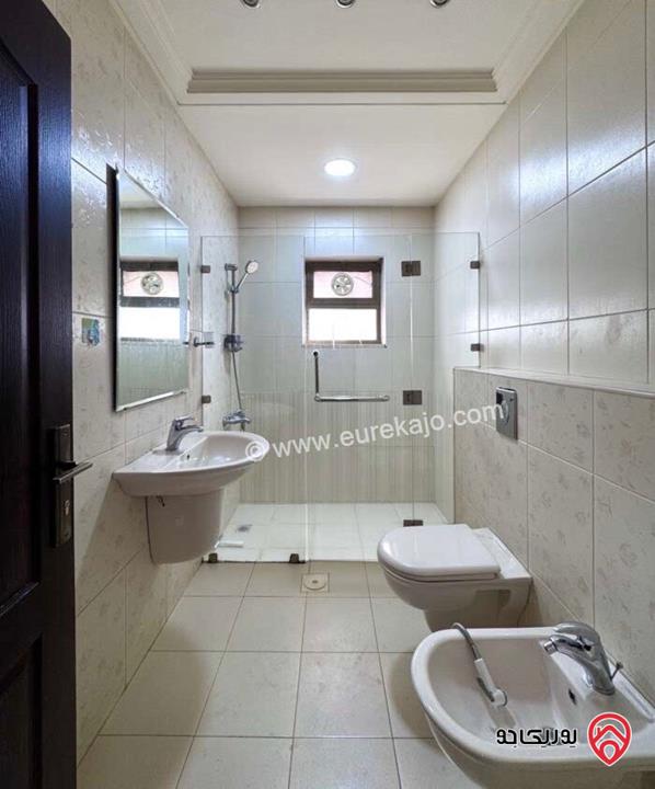 شقة ارضية مساحة 190م داخلي و 100م خارجي للايجار في عمان - خلدا