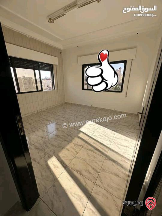 شقة فارغة طابق ثاني مساحة 160م للإيجار في عمان - ضاحية الأمير راشد 