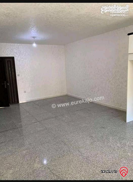 شقة فارغة مساحة 130م طابق ثالث للايجار في عمان - تلاع العلي