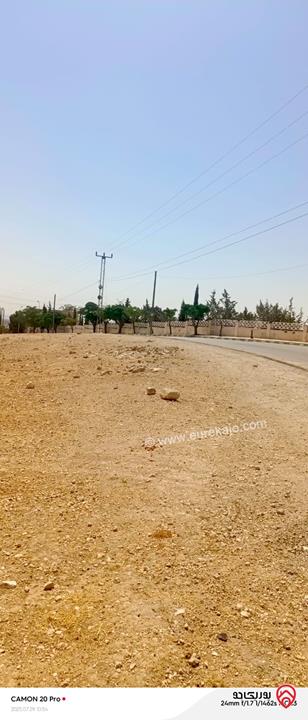 أرض مساحة 750م للبيع في عمان - شفا بدران – قرب ترخيص شمال عمّان على شارع العشرين مباشرة