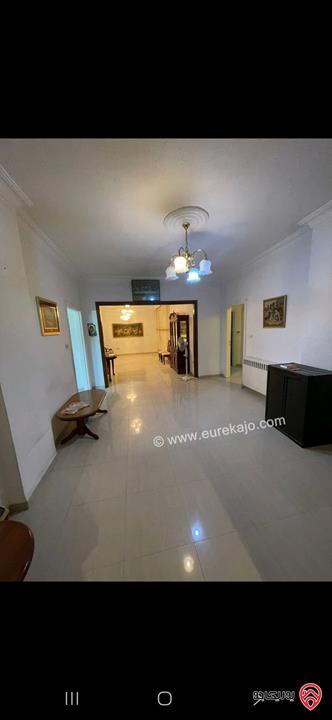 شقة طابق ثاني مساحة 145م للبيع في عمان - ام اذينة 