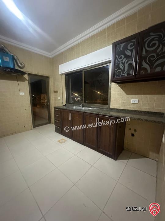 شقة طابق ثالث مساحة 160م للايجار في عمان - ضاحية الرشيد