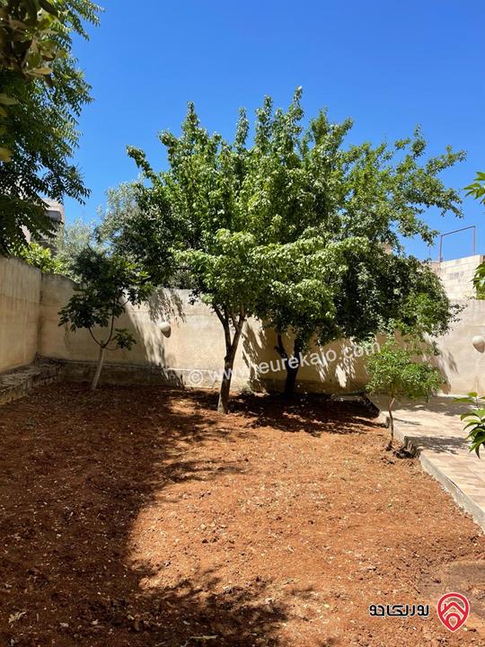 شقة فاخرة مفروشة أرضية مساحة 150م للايجار في عمان - ام اذينة