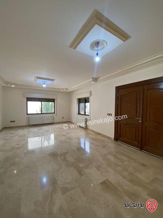 شقة أرضية فاخرة مساحة 190م للبيع في عمان – خلدا