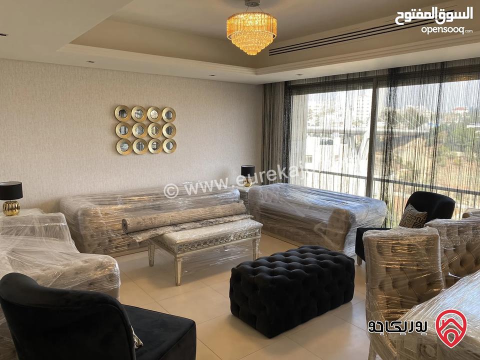 شقة فاخرة مفروشة مساحة 240م للايجار في عمان - عبدون 