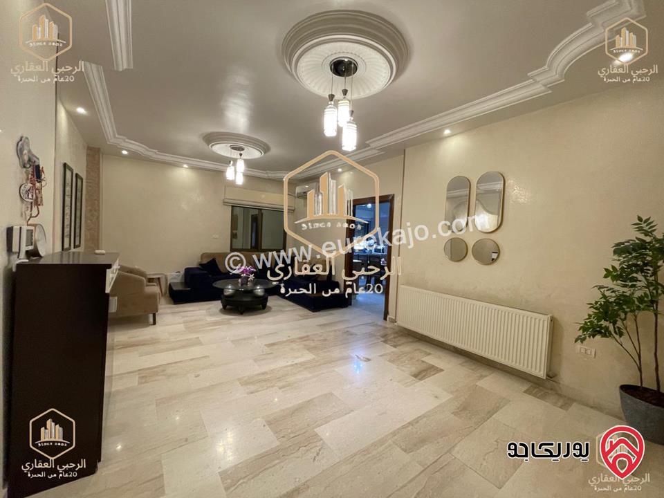 شقة طابق ثالث مع رووف سوبر ديلوكس مساحة 450م للايجار في عمان - خلدا