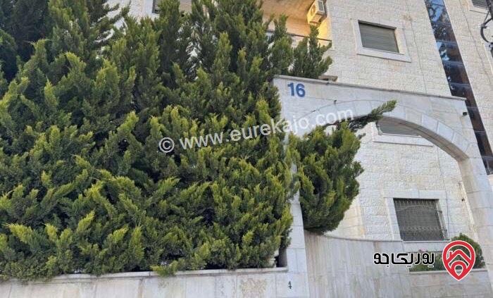 شقة ارضية مساحة 200م داخلي و 120م خارجي للايجار في عمان - الرابية