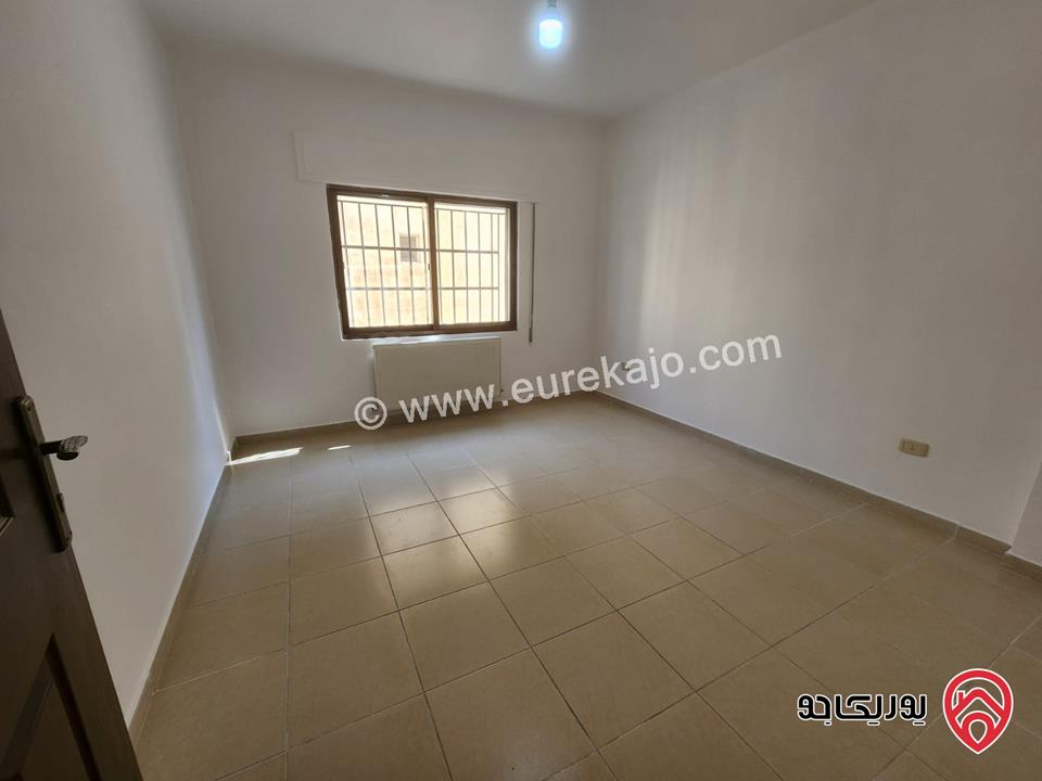 شقة مساحة 135م طابق أول للايجار في عمان - الجبيهة