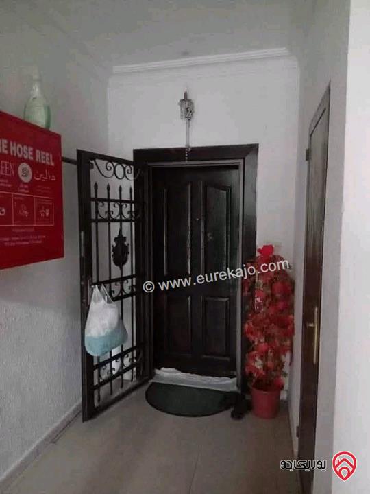 شقة طابق ثالث مساحة 150م للبيع في عمان - طبربور حي الخزنة