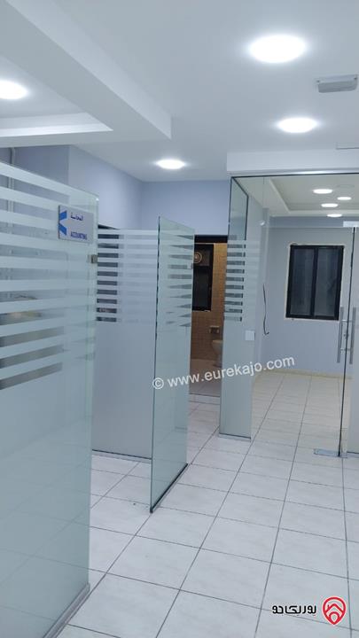 مكتب طابق اول مساحة 105م للبيع في عمان - شارع المدينة الطبية موقع حيوي بسعر مناسب