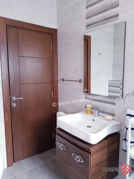 شقة مفروشة طابق ثالث مساحة 185م للايجار في عمان - ضاحية النخيل 